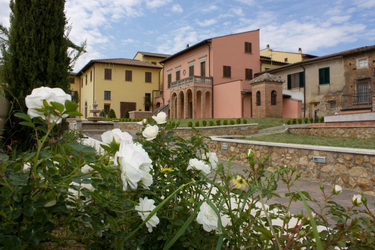 Апарт готель Borgo Di Gramugnana Usigliano Екстер'єр фото